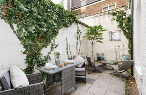 Kensington Apartment | Beautiful Royal Borough Apartment