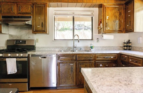 Croft Cabin | Beautiful Rustic Cabin on 5 Acres With Heavenly Views