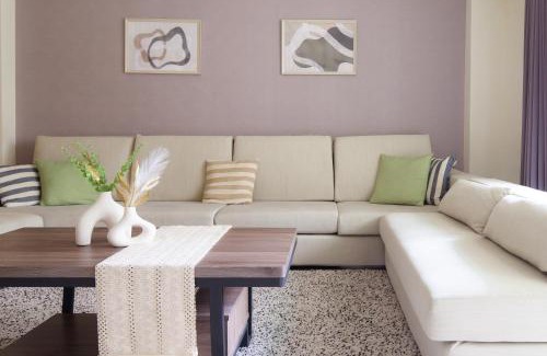 Daan Apartment | Beautiful Spacious 5B3b 4 Min Zhongxiao Dunhua MRT 五房三衛 步行4分到忠孝敦化捷運