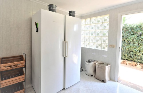 Sa Cabaneta Villa | Beautiful spacious vacation home for families with a big swimming pool, garden and games room. - Free Wifi