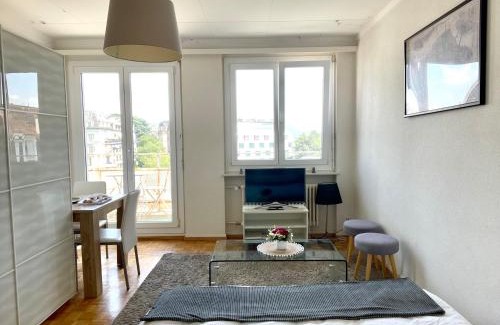 Lausanne Apartment | Beautiful studio 2 minutes from Lausanne Train Station