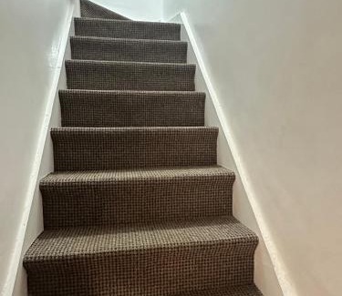 William Morris Apartment | Beautiful Studio Apartment No4 Forest Road