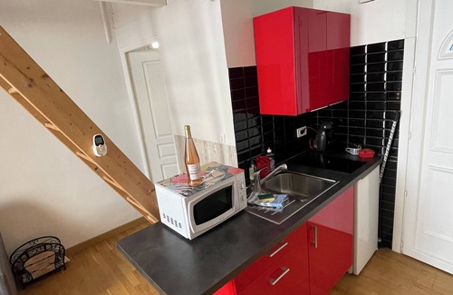 Prado - Republique Apartment | Beautiful Studio in the center of Cannes