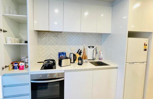 Auckland Central Business District Apartment | Beautiful studio in Union Street