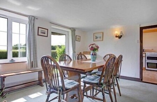 Irstead Cottage | Beautiful Thatched Cottage Overlooking Hickling Broad