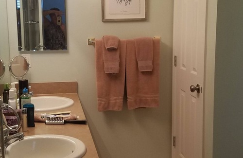 Duval House | Beautiful Three Bedroom Ranch Home On A Large Corner Lot with WIFI