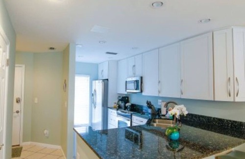 Butler Beach Condo | Beautiful Townhome with Ocean View at St Augustine Beach
