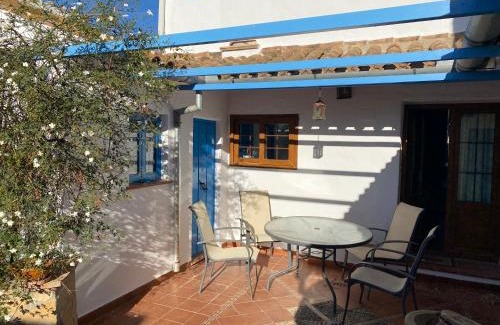 Ardales House | Beautiful Traditional town house