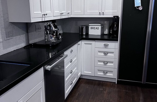Capitol Hill House | Beautiful Tudor, Capitol Hill, 5 BR, Quiet neighborhood