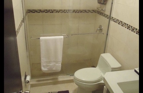 Condado Bed & Breakfast | Beautiful unit with a spectacular view of Beachfront.!