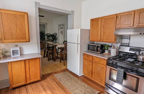 Bay View Apartment | Beautiful, Upscale Split LevelnHome. Feels like a single family
