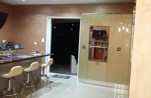 Les Pennes-Mirabeau House | Beautiful villa in Les PENNES MIRABEAU - Close to Airbus helicopter (7mn)