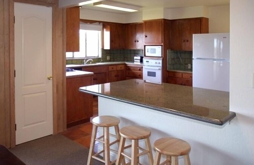 Seabright House | Beautiful View.and a short walk to Boardwalk!