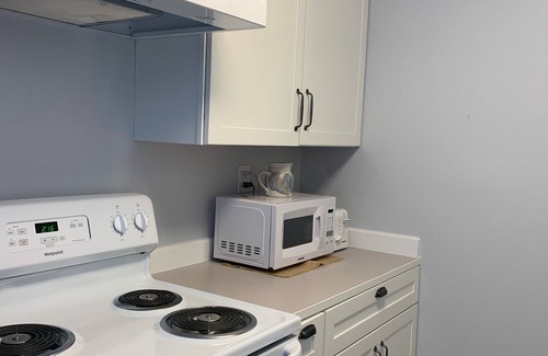 Sitka Apartment | Beautiful views - close to local attractions