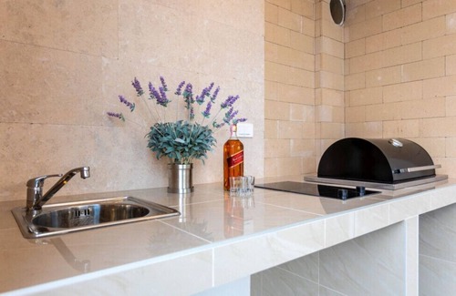 Klimno Villa | Beautiful Vila Zarra with pool in Otok Krk