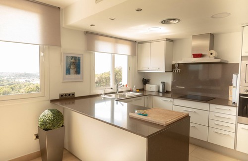 Vall-Llobrega House | Beautiful villa in a quiet area with stunning views over the valley