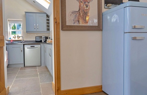 Tansley House | Beautiful villa for 2 people with WIFI