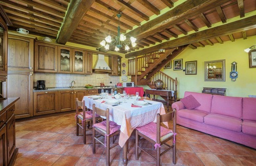 Pescaglia House | Beautiful villa for 6 people with private pool, WIFI, TV and patio