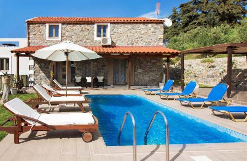 Platanias Villa | Beautiful Villa