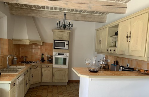 Mons House | Beautiful villa in tranquil and calm setting with stunning views