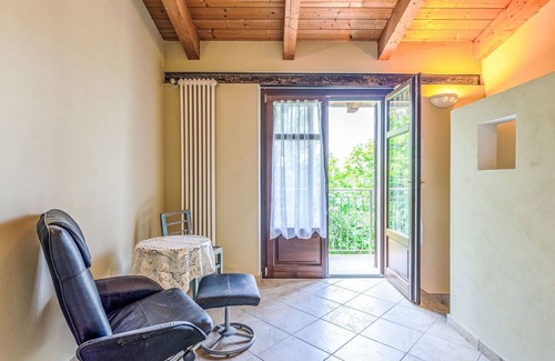 Montaldo Roero House | Beautiful villa for 8 guests with TV, balcony and pets allowed