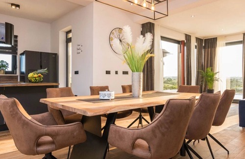 Pakostane Villa | Beautiful villa Lara in Vrana with pool