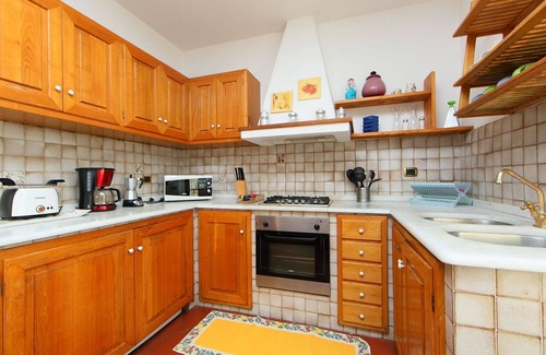 Massarosa House | Beautiful villa with private pool, WIFI, TV, terrace and pets allowed, close to Viareggio