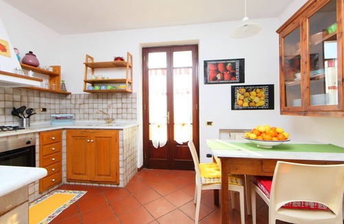 Massarosa House | Beautiful villa with private pool, WIFI, TV, terrace and pets allowed, close to Viareggio