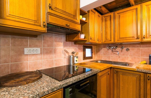 Bivio Pozzo Villa | Beautiful villa with WIFI, A/C, private pool, TV, patio, pets allowed and panoramic view