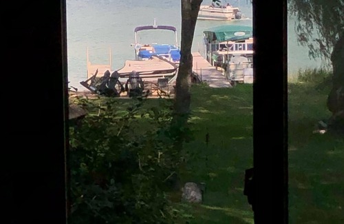 Petoskey Cottage | Beautiful Walloon Lake Cottage w/Beach, Dock, FirePit
