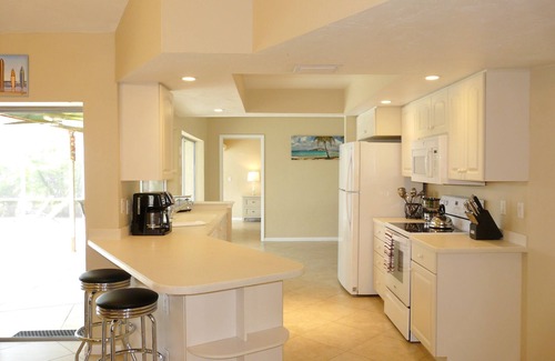 Marco Island House | Beautiful Water View, 9-min Bike to Beach, 7min Walk to Fun Park, Backyard Beach
