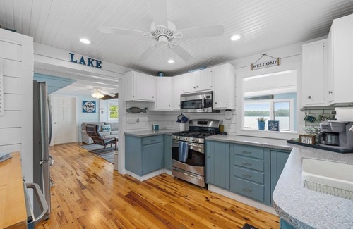 Franklin House | Beautiful Waterfront Home on Webster Lake!