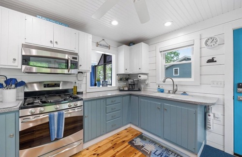 Franklin House | Beautiful Waterfront Home on Webster Lake!