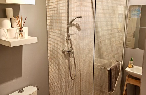 Plazac House | Beautiful wooden house and independent studio. Private pool