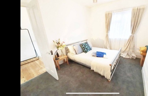 Leabridge Apartment | Beautifully Furnished 2 Bed Flat in prime location