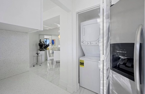 Aventura Condo | Beautifully Furnished Rental: 2-bedroom great views in Aventura on intracoastal.