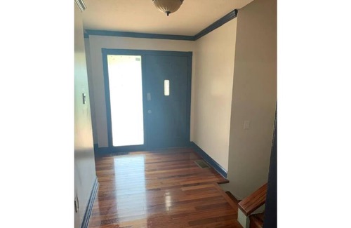 Loganville House | Beautifully renovated 4 bedroom private home.