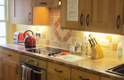 Totnes House | Beautifully renovated cosy house in the historic market town of Totnes, S Devon