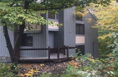 Lincoln Condo | Beautifully renovated condo at Loon Mountain - fully air conditioned!