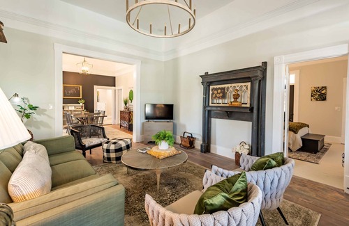 Templeton House | Beautifully Restored and Updated Historic Home in Quaint Downtown Templeton.