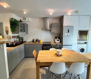 Vertou House | BEAUTOUR VERTOU 4 people Wi-Fi TV 1 parking space