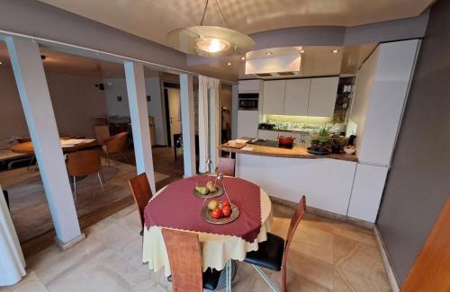 Gullegem Bed & Breakfast | BeautyD FAMILY ROOM JUNIOR-SUITE centrum GULLEGEM KORTRIJK
