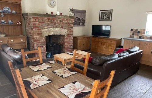 Pickering House | Beck House Cottages