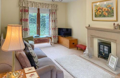 Bishop Monkton House | Beckside Cottage