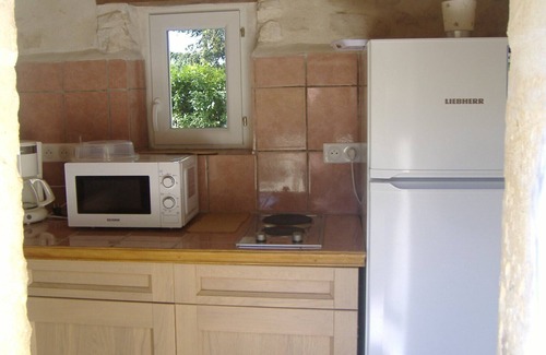 La Garde-Adhemar Bed & Breakfast | Bed and Breakfast 'Manon' with Shared Pool, Shared Garden and Wi-Fi