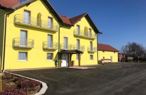 Perusic Bed & Breakfast | Bed and Breakfast Albatros