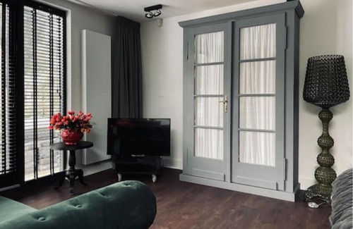 Zaandam Bed & Breakfast | Bed and Breakfast Cherry