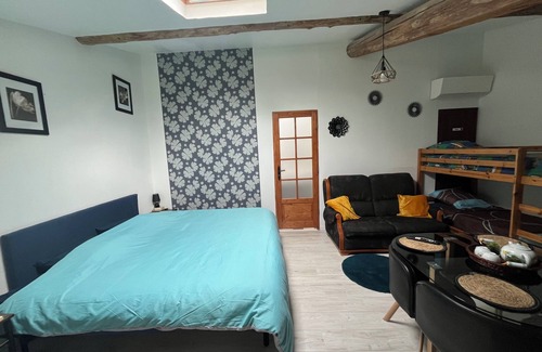 Pierrevert Bed & Breakfast | Bed and breakfast in the countryside
