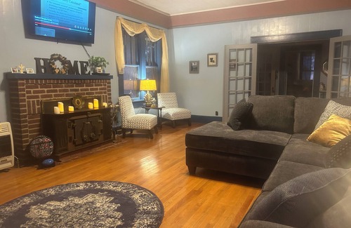 Saint Maurice Bed & Breakfast | Bed and breakfast in Clarence, near natchitoches upstairs queen with bathroom