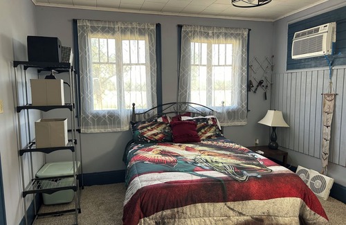 Saint Maurice Bed & Breakfast | Bed and breakfast in Clarence, near natchitoches upstairs queen with bathroom